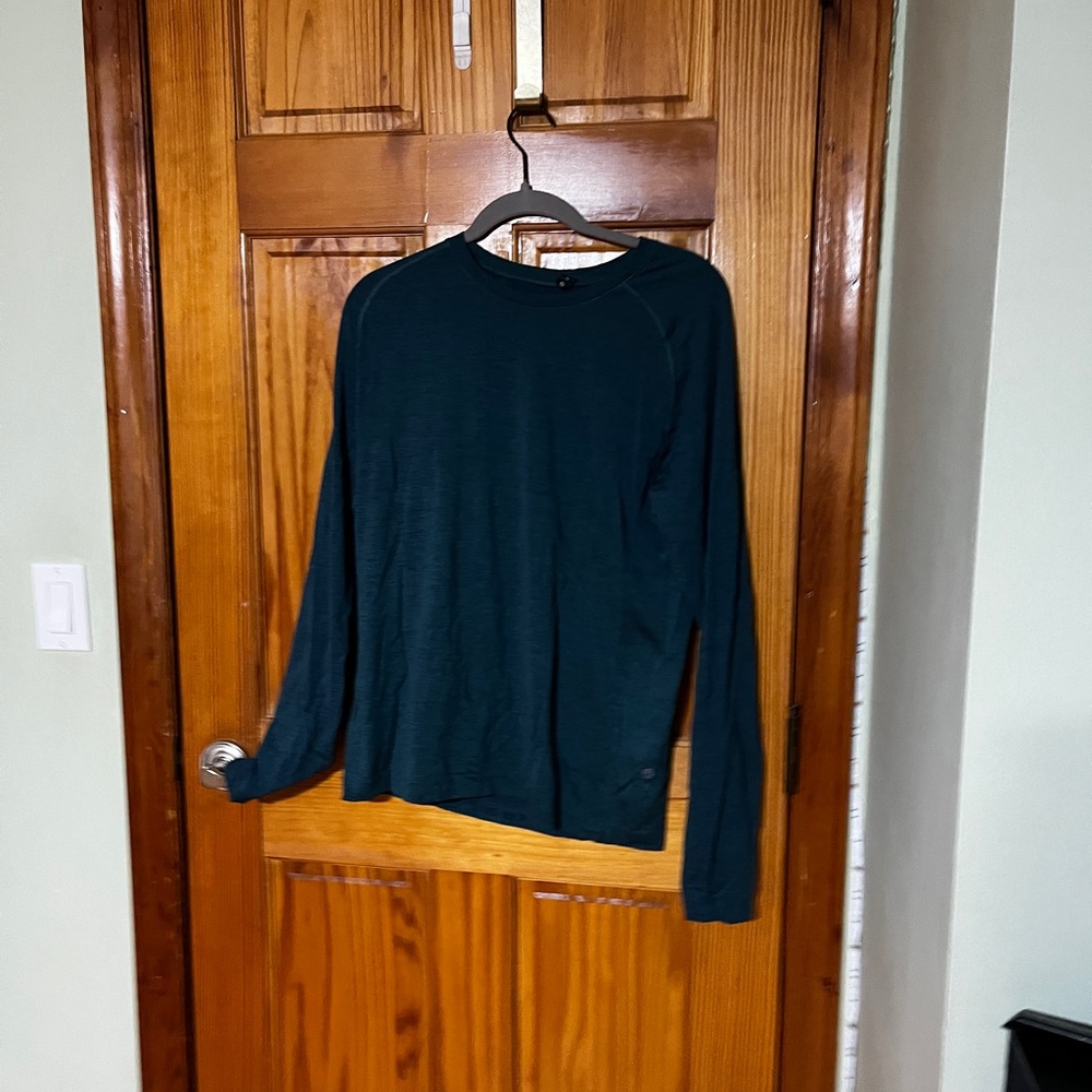 Lululemon Long Sleeve Athletic Shirt
